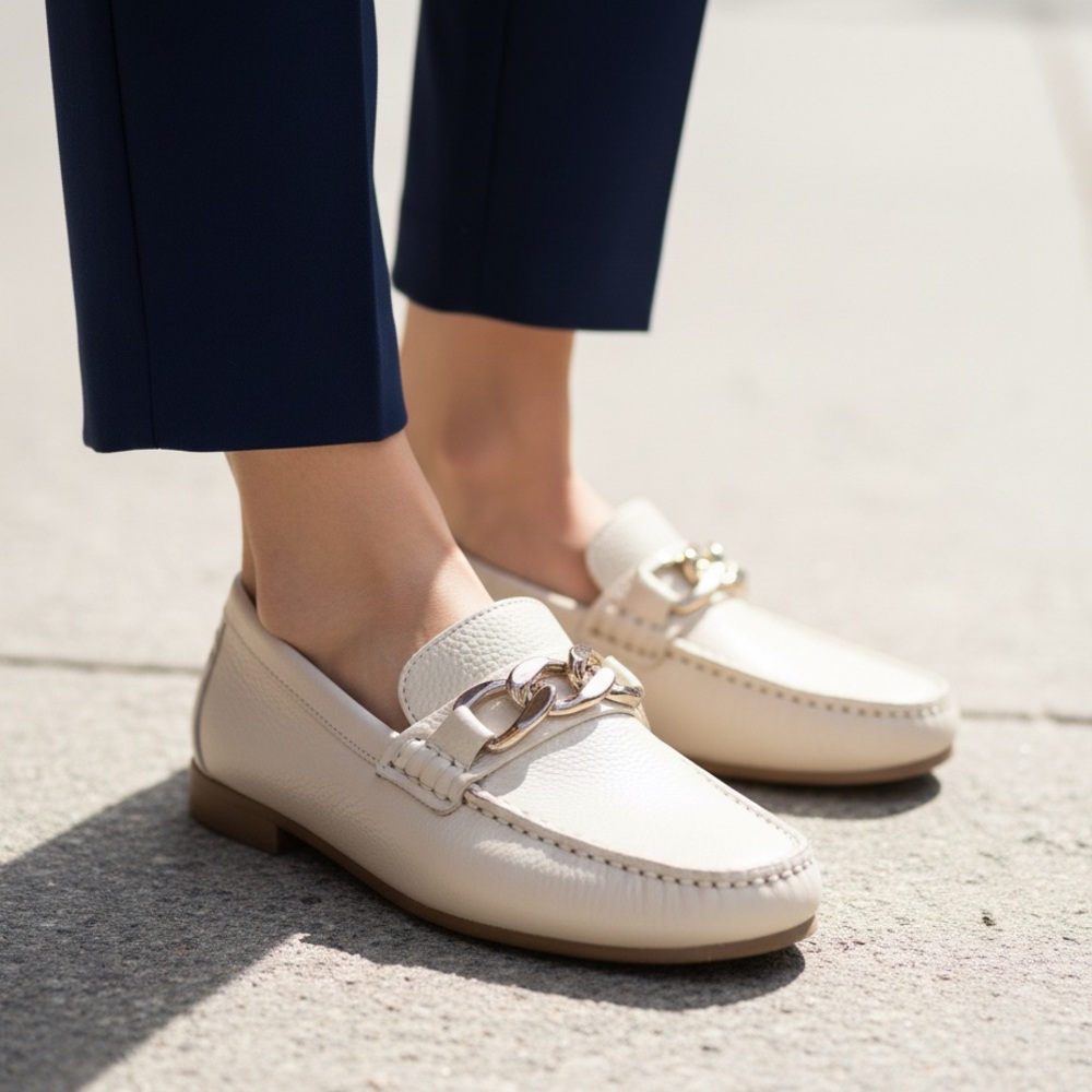 Alex Marie Cream Loafers with Gold Chain original box